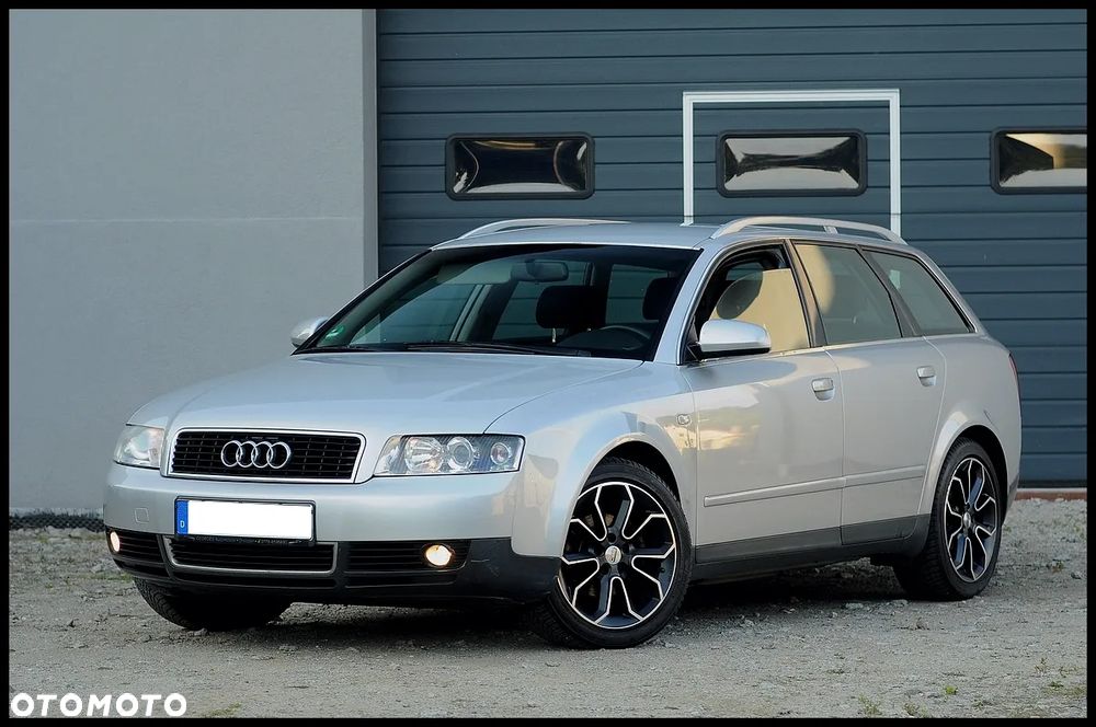 Audi A4 Avant - 11