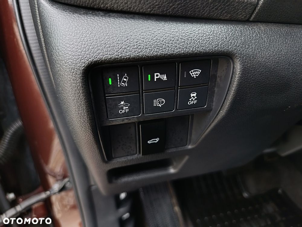 Honda CR-V 1.5 Executive (Honda Connect+) CVT - 22