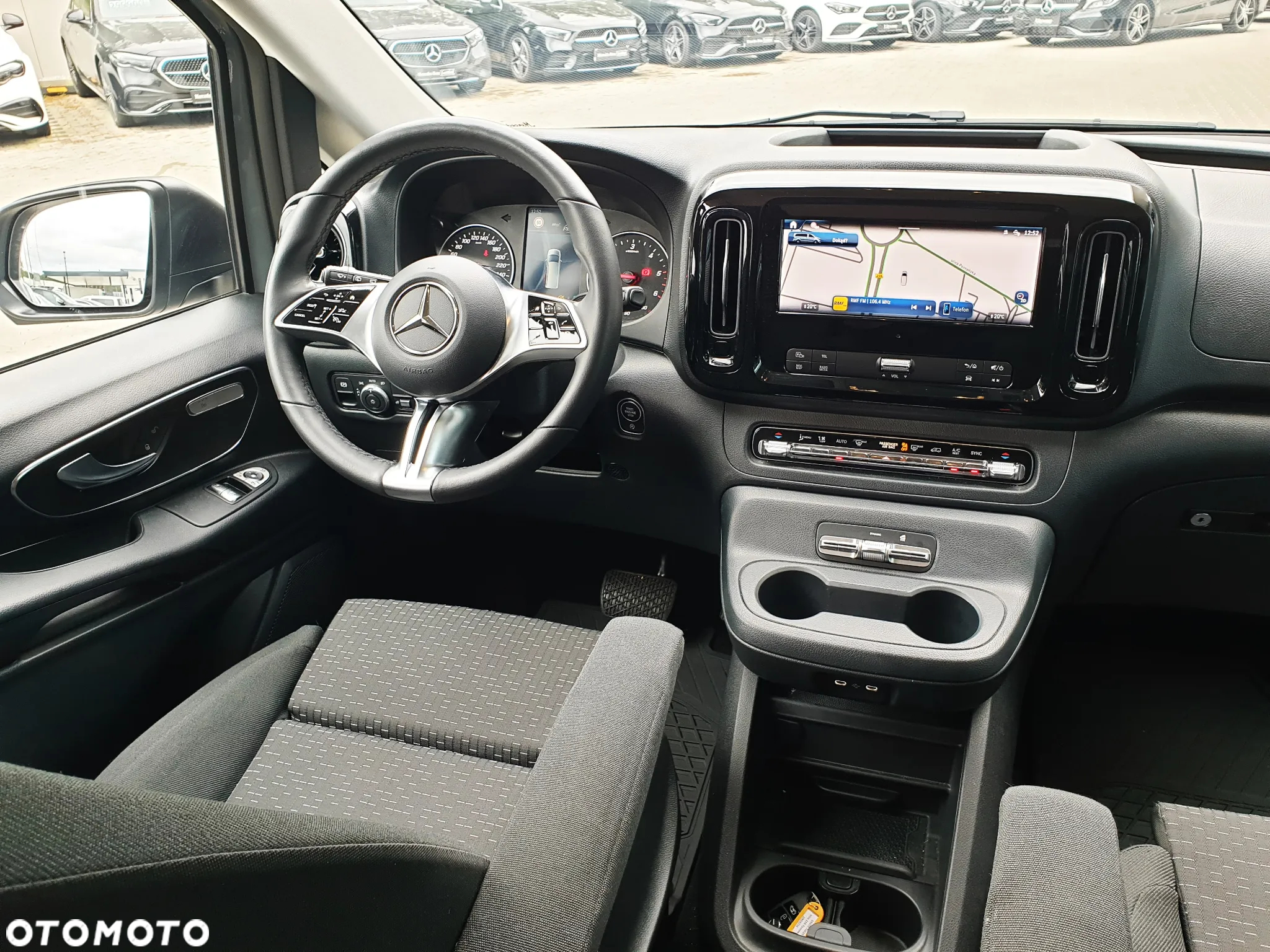 Mercedes-Benz Vito Tourer 116 CDI L3 Select 4x4 9G-Tronic 447.705 - 11