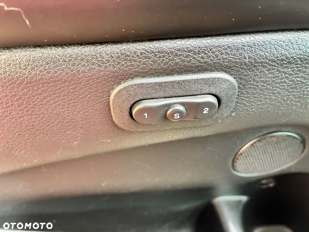 Jeep Grand Cherokee 5.7 V8 HEMI 4WD Automatik Overland - 29