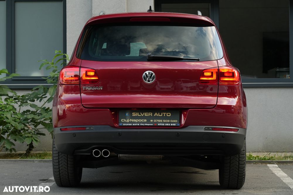 Volkswagen Tiguan 2.0 TDI DPF 4Motion BlueMotion Technology DSG Lounge Track & Style - 17