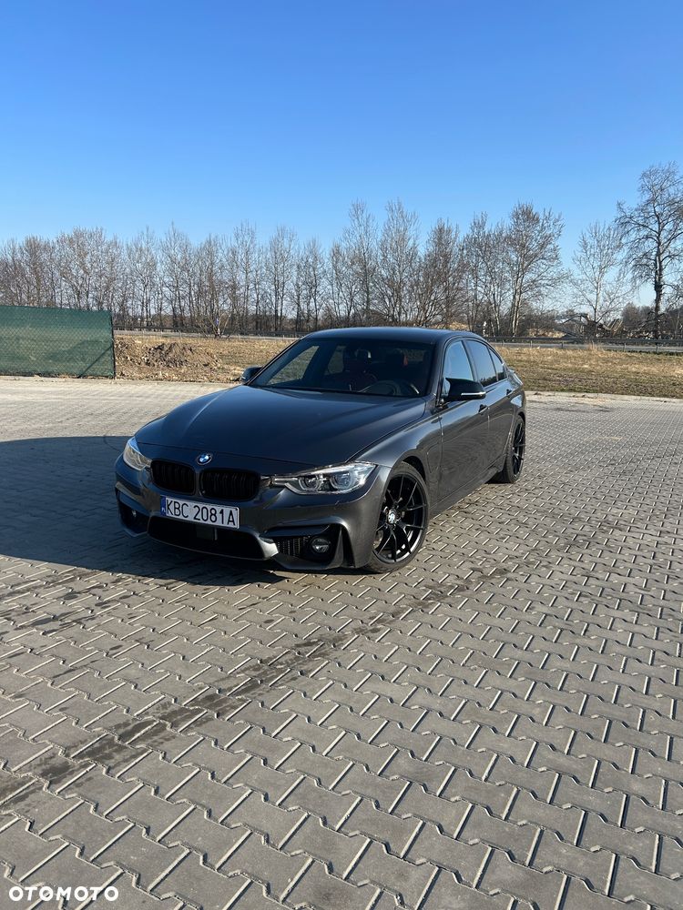 BMW Seria 3 330e iPerformance M Sport Shadow - 2