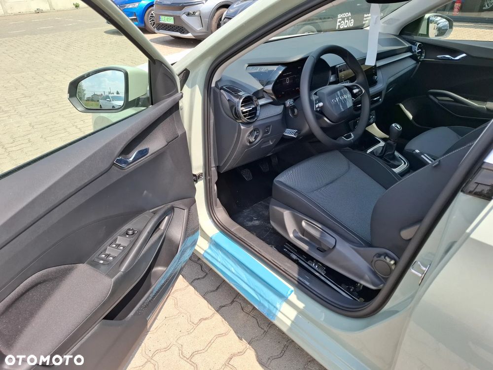 Skoda Fabia 1.0 TSI Drive - 12