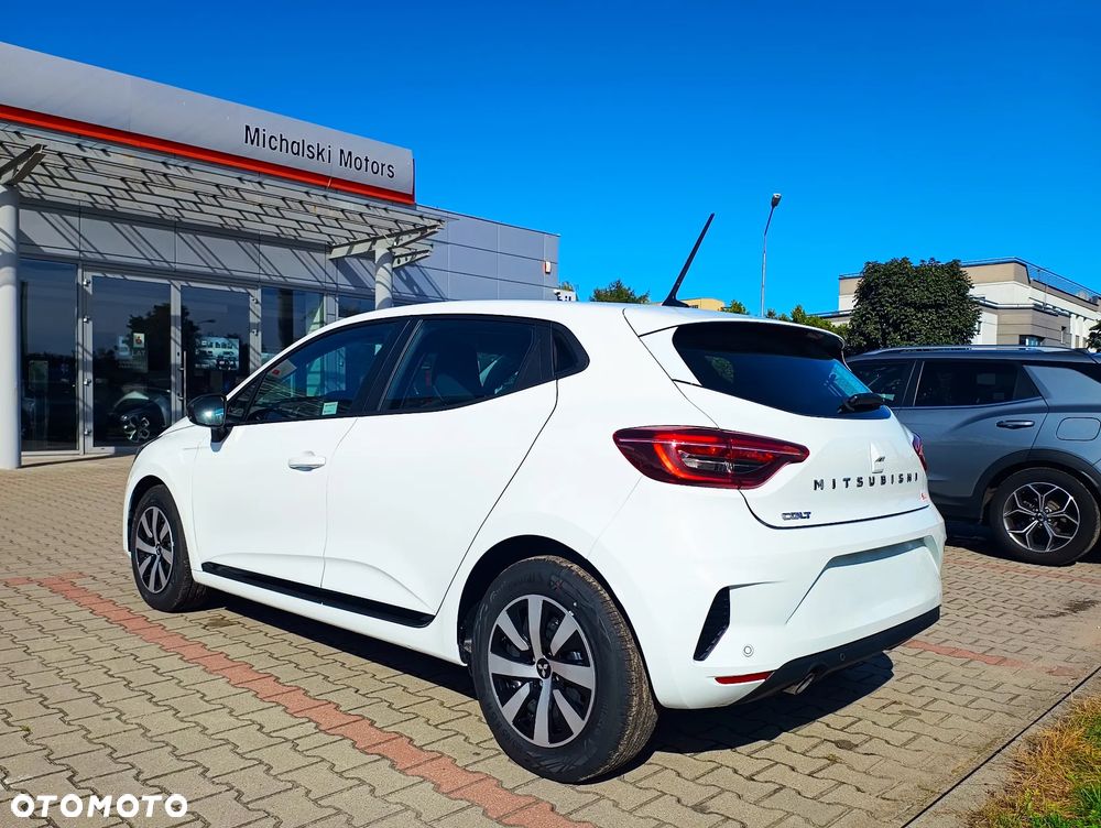 Mitsubishi Colt 1.0T Invite - 11