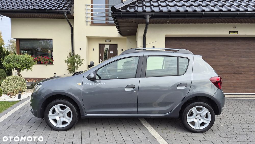 Dacia Sandero Stepway 0.9 TCe Laureate S&S EU6 - 6