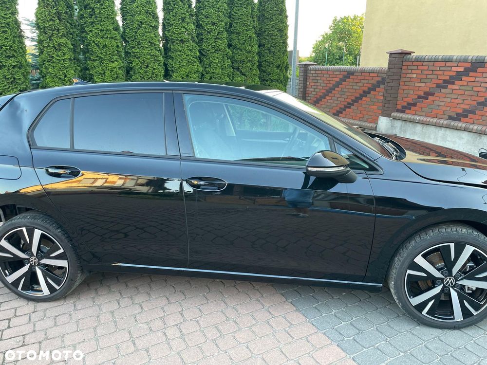 Volkswagen Golf - 4