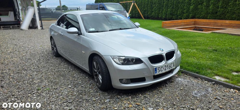 BMW Seria 3 320i - 1