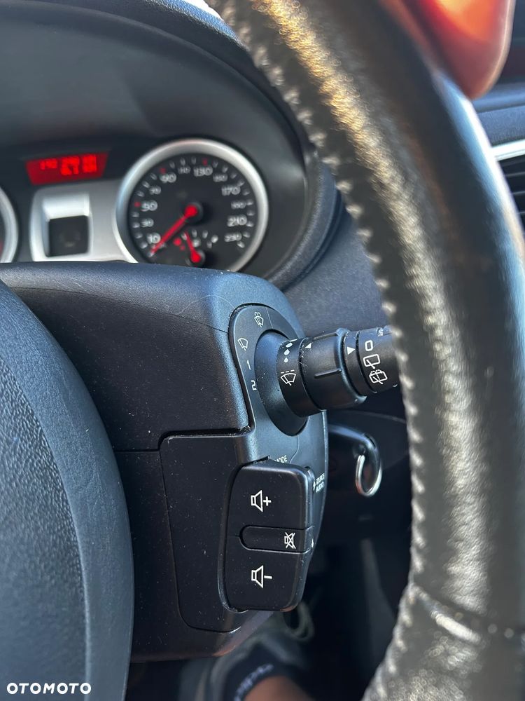 Renault Clio 1.2 16V Rip Curl - 27