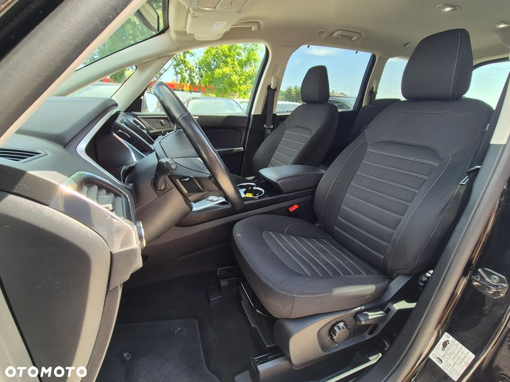 Ford Galaxy 2.0 EcoBlue Titanium - 23