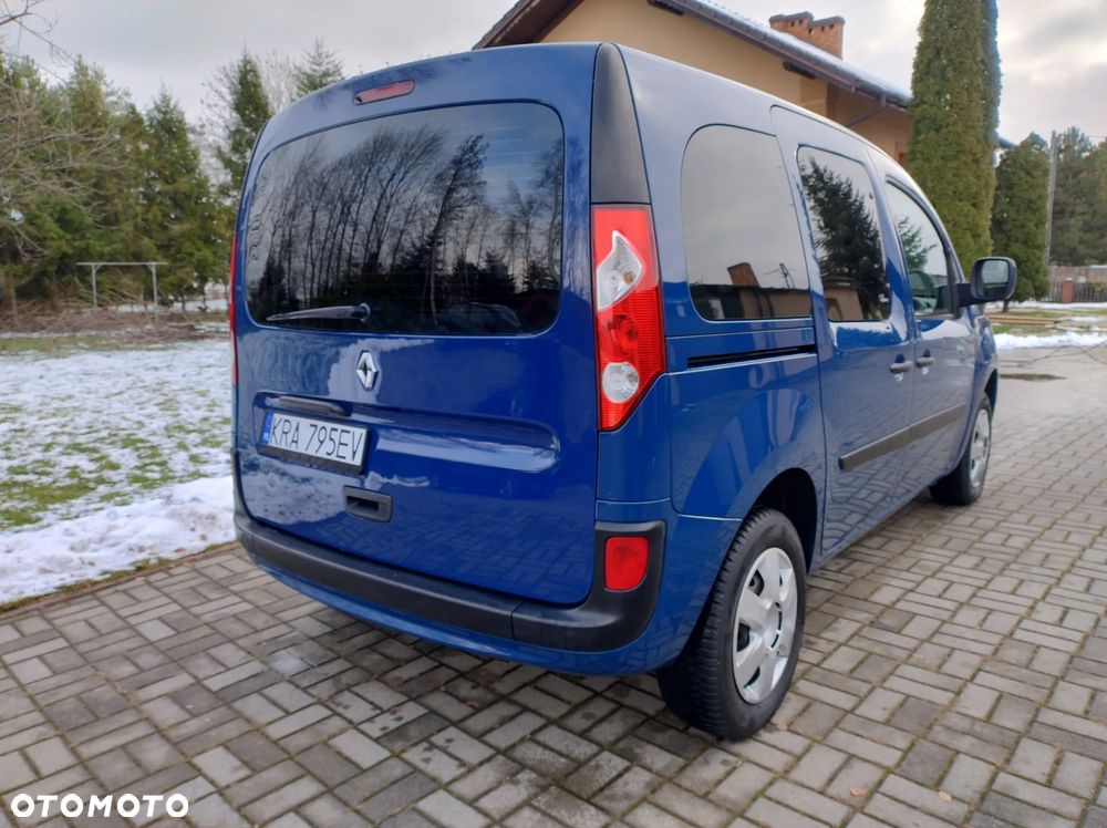 Renault Kangoo 1.6 8V 90 Happy Family - 11
