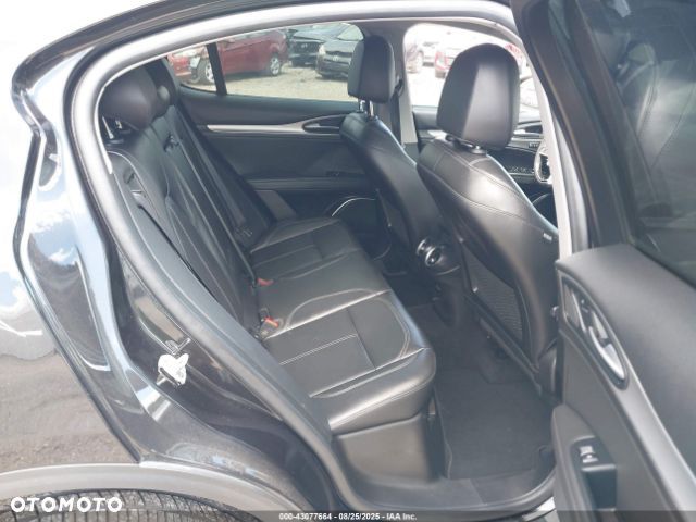 Alfa Romeo Stelvio 2.0 Turbo TI Q4 - 11