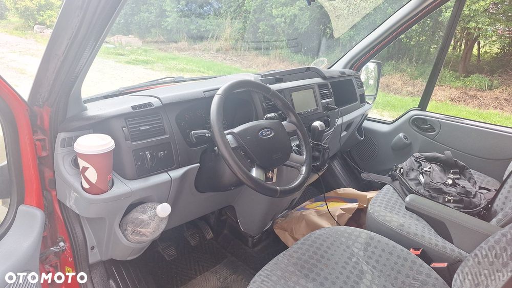 Ford Transit - 4