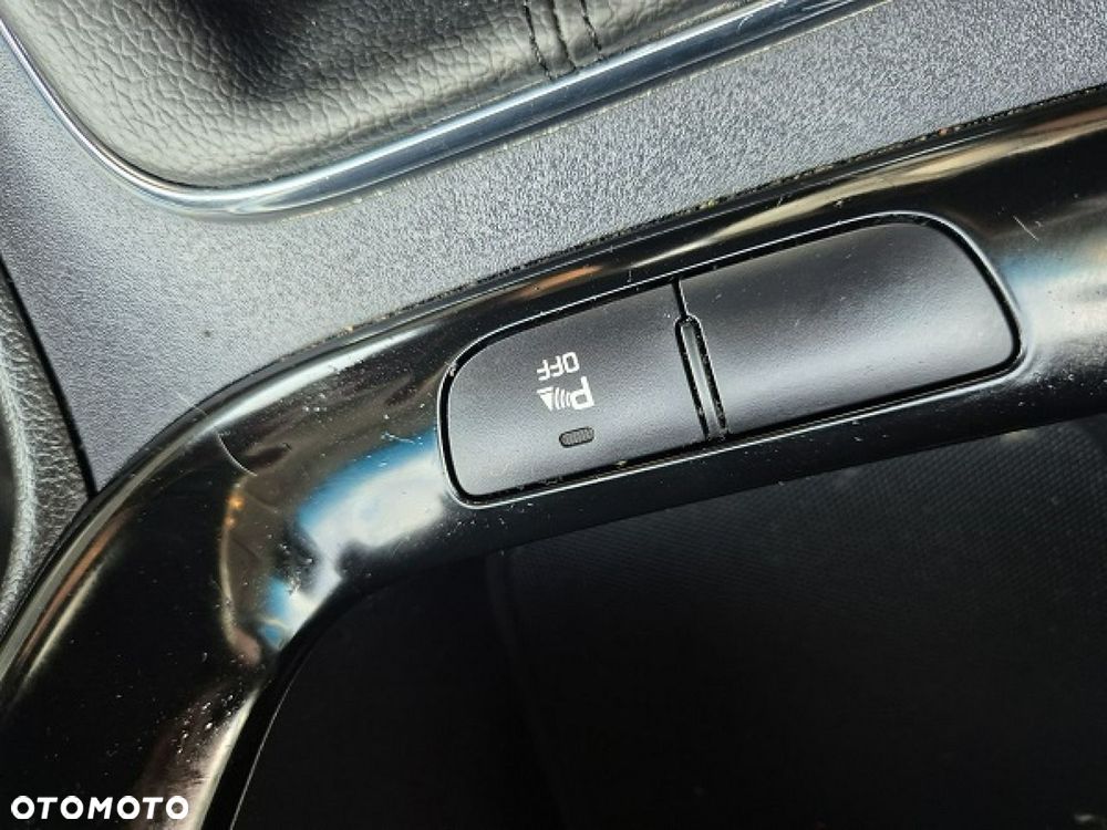 Kia Ceed - 39