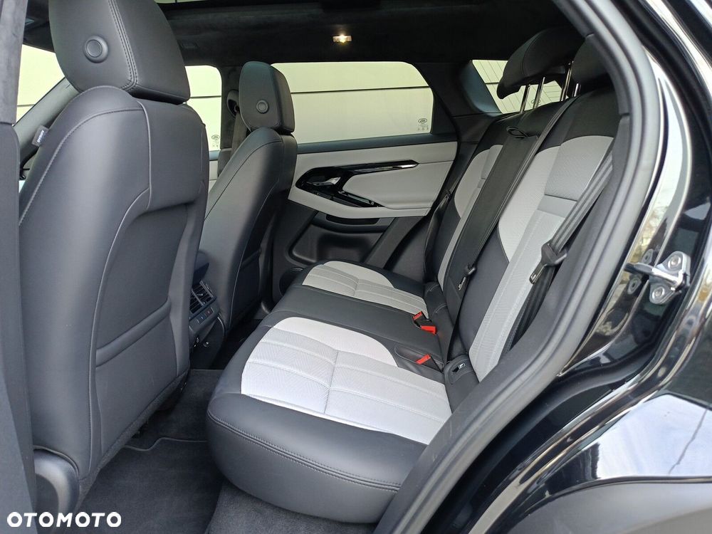 Land Rover Range Rover Evoque - 38