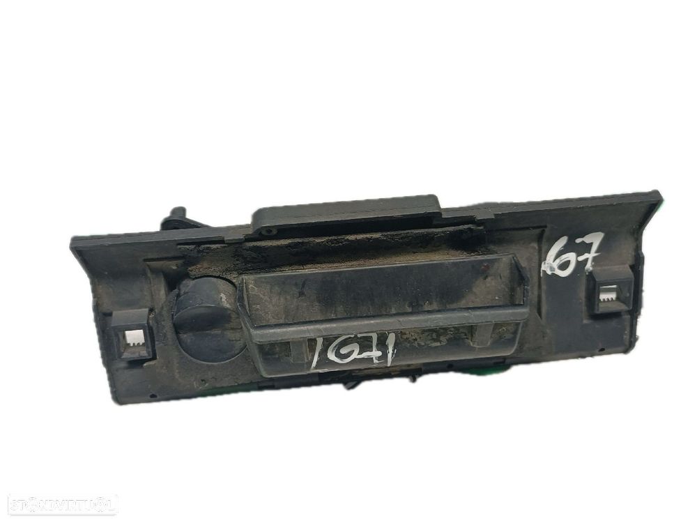Interruptor / Switch / Botão Da Mala Peugeot 206 Hatchback (2A/C) - 1