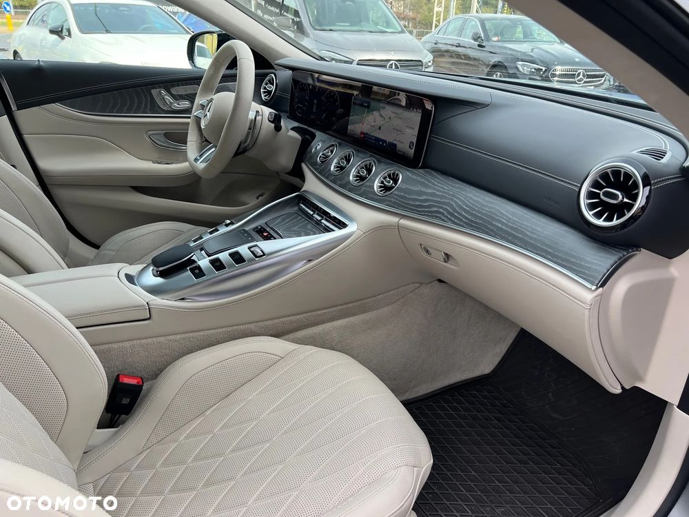 Mercedes-Benz AMG GT 43 4Matic+ Coupe 4D Speedshift TCT 9G - 14