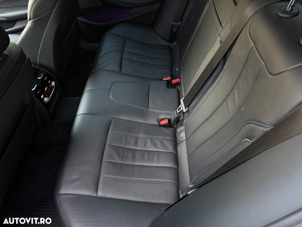 BMW Seria 5 520d xDrive Aut. M Sport Edition - 12