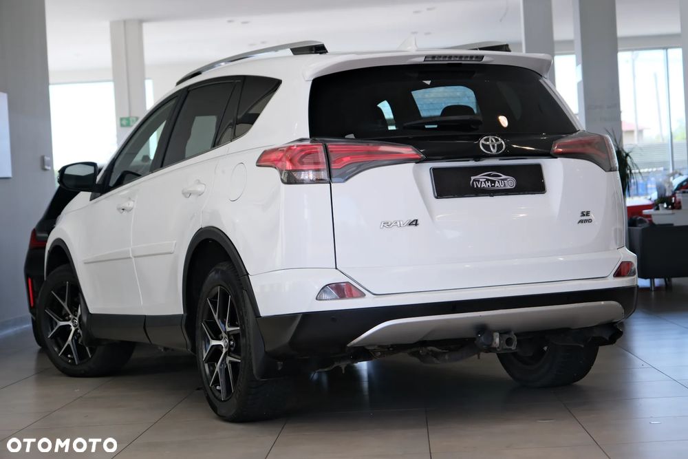Toyota RAV4 - 16