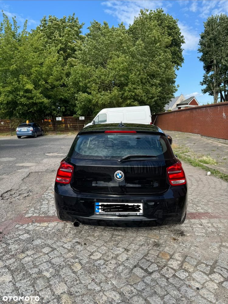 BMW Seria 1 116i - 4