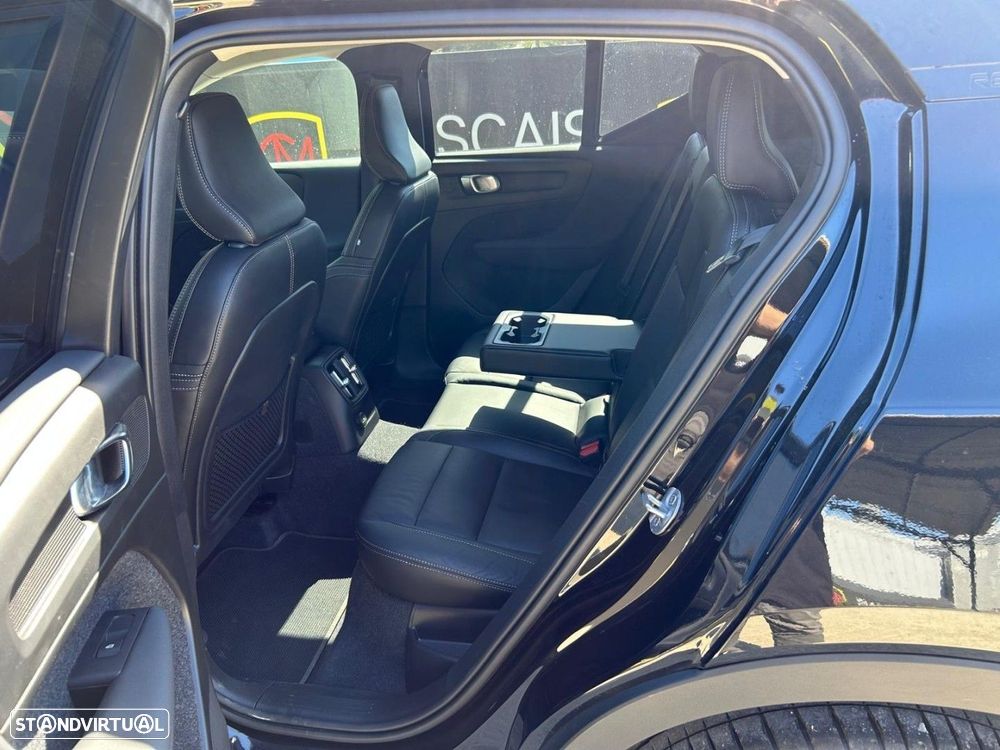 Volvo XC 40 1.5 T4 PHEV Plus Dark - 27