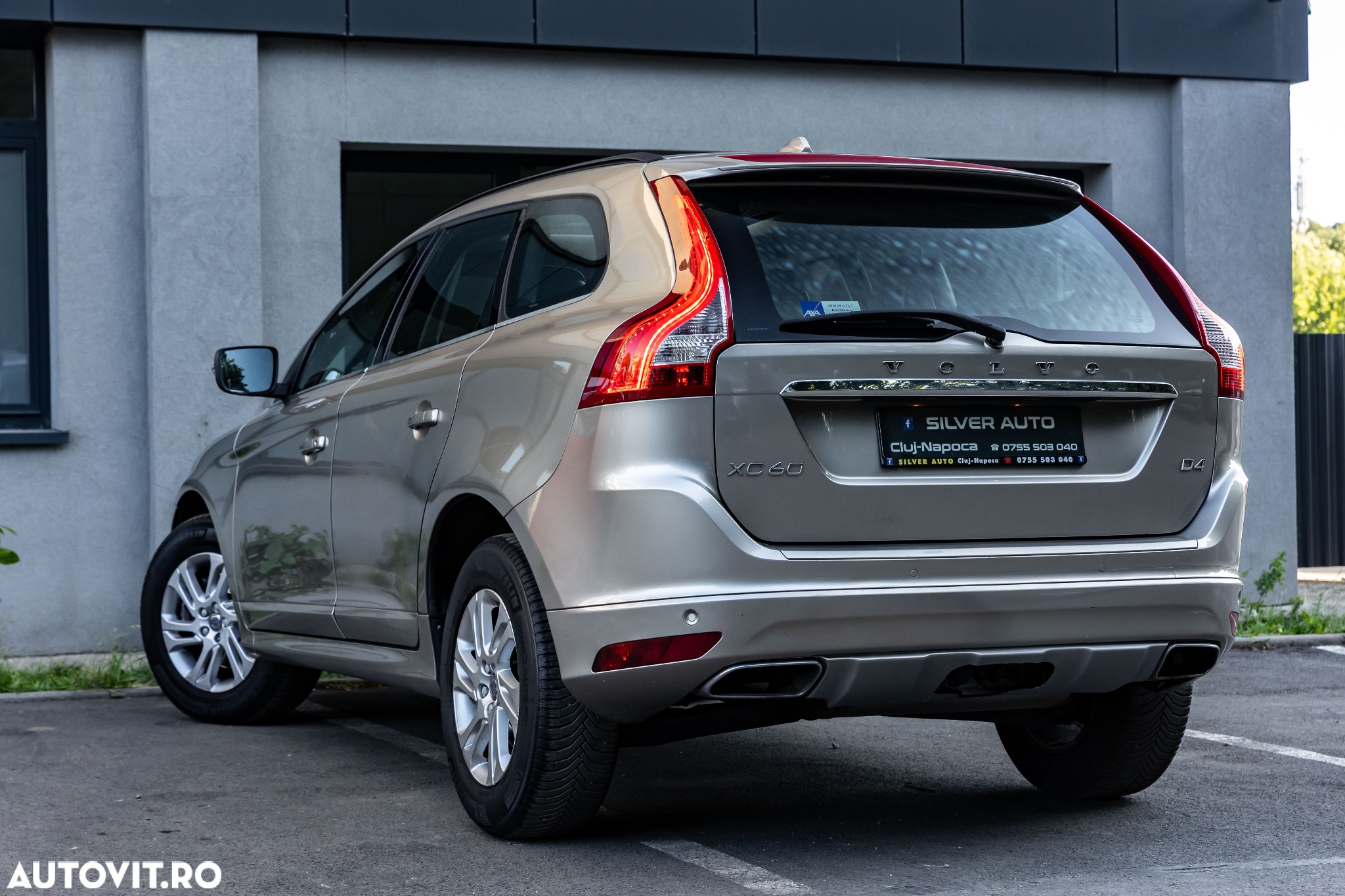Volvo XC 60 D4 Geartronic Summum - 31