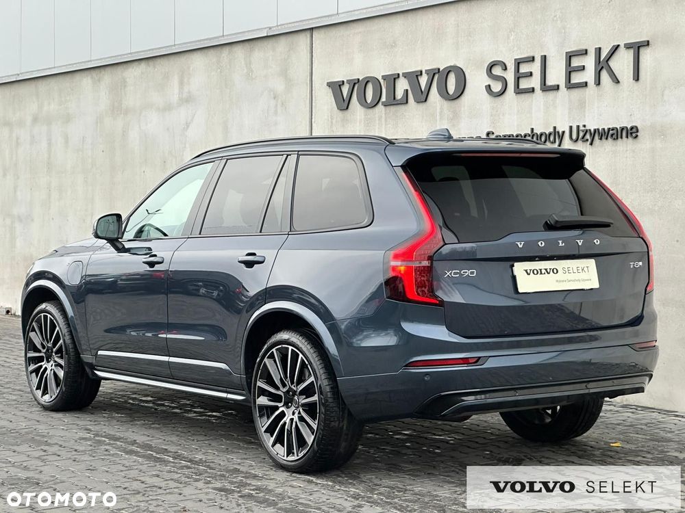 Volvo XC 90 - 9