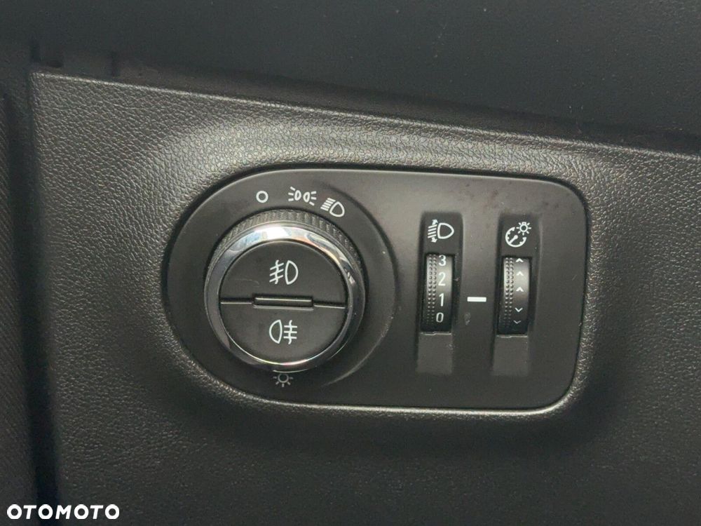 Opel Corsa - 27