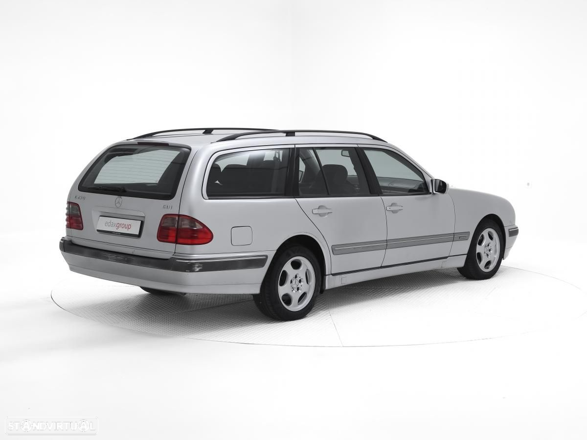 Mercedes-Benz E 270 CDi Elegance - 3