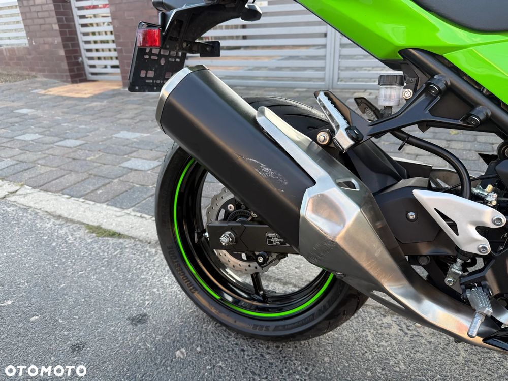 Kawasaki Ninja 400 - 27