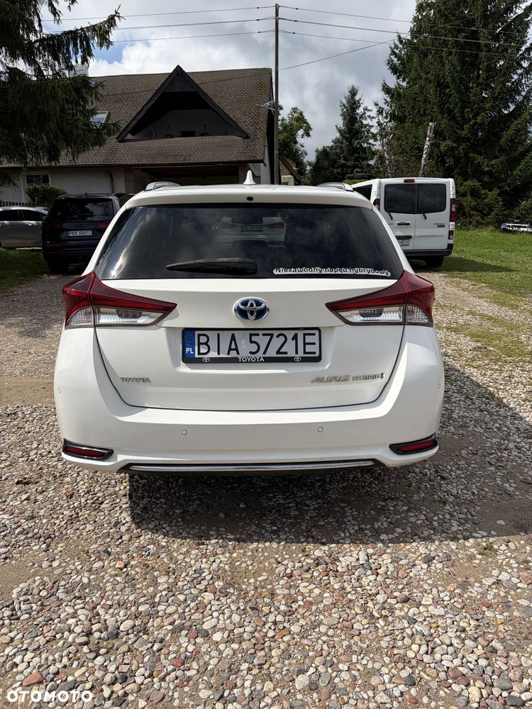 Toyota Auris - 4