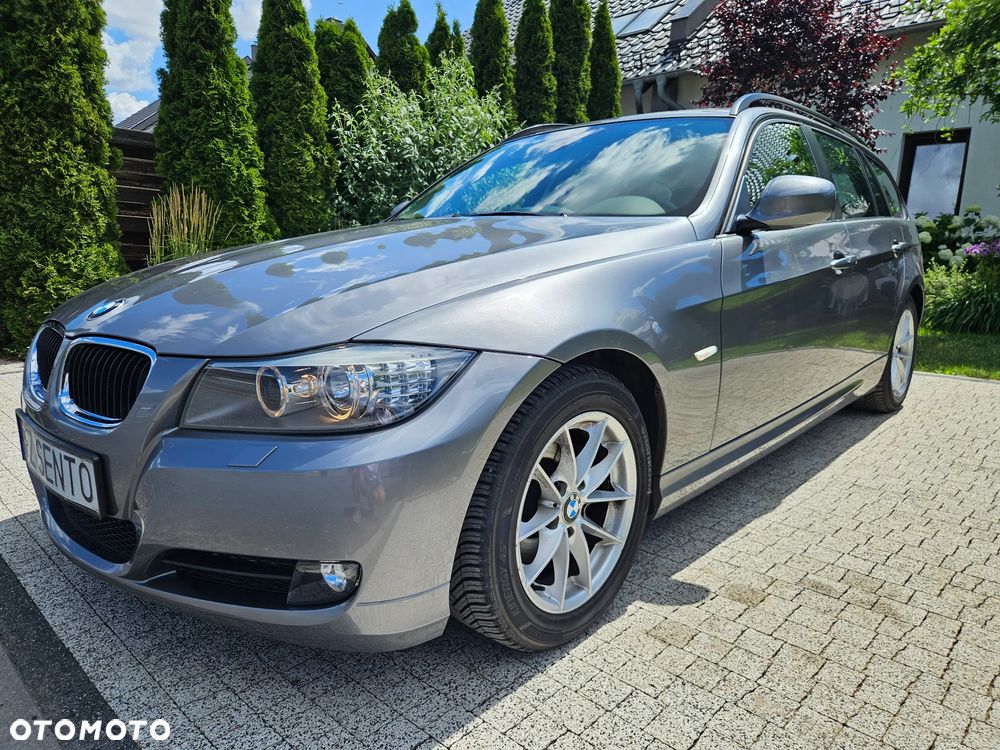 BMW Seria 3 320i Edition Exclusive - 2