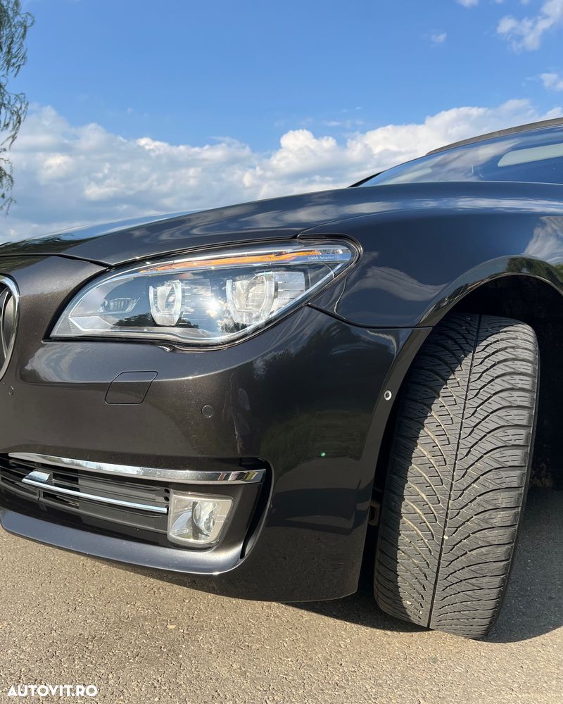 BMW Seria 7 730d xDrive - 6