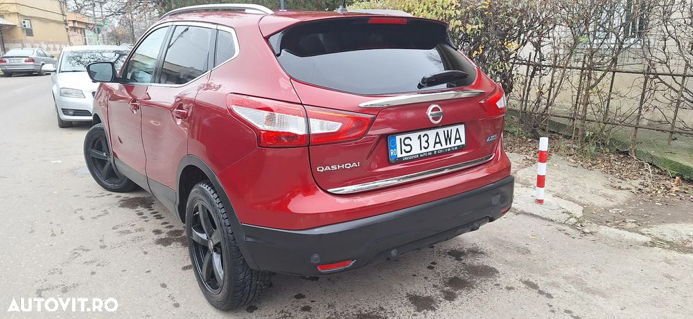 Nissan Qashqai 1.6 DCI TEKNA+ - 10