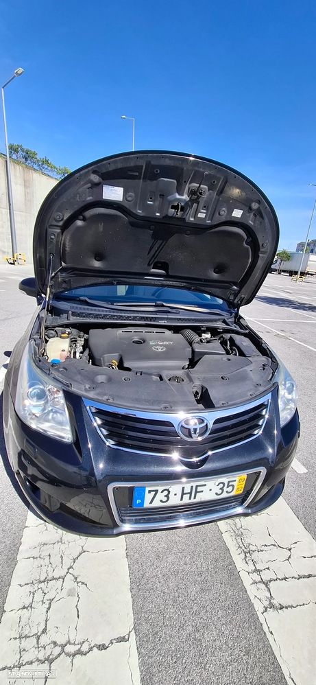 Toyota Avensis SW 2.2 D-CAT Luxury +P.Multimédia - 14