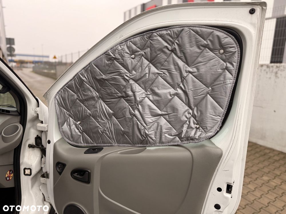 Opel Vivaro KamperVan - 30