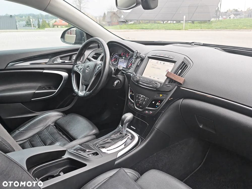 Opel Insignia 1.6 SIDI Turbo Touer Innovation - 27