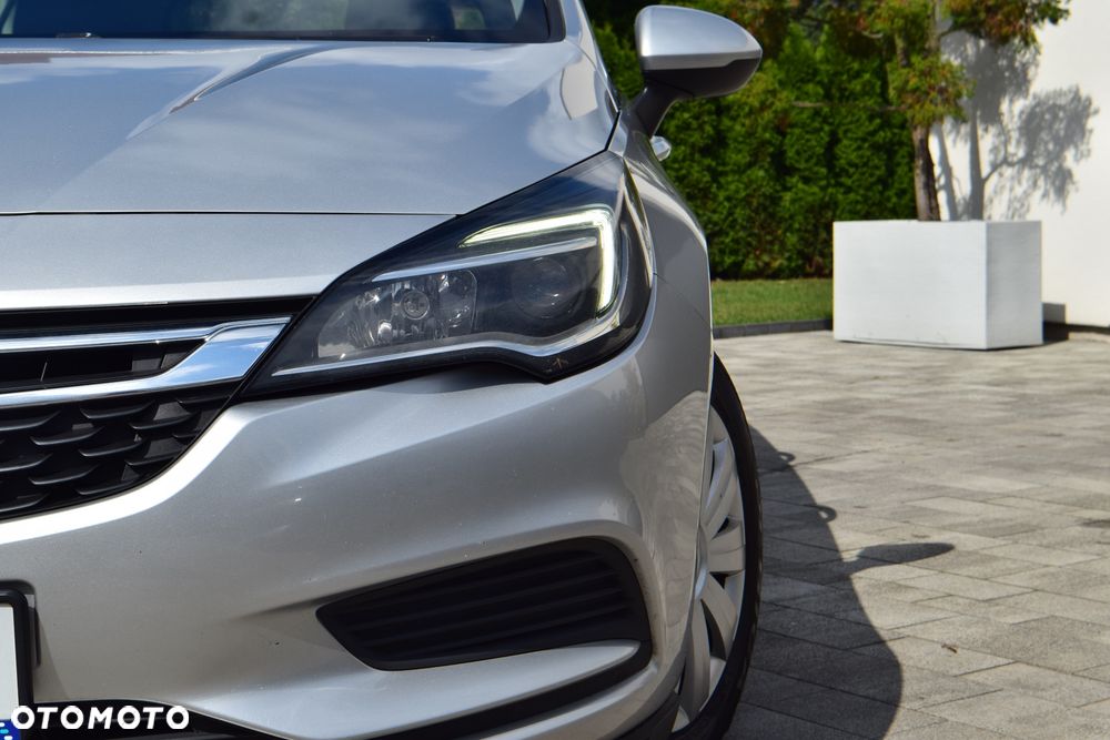 Opel Astra 1.6 CDTI Enjoy S&S - 10