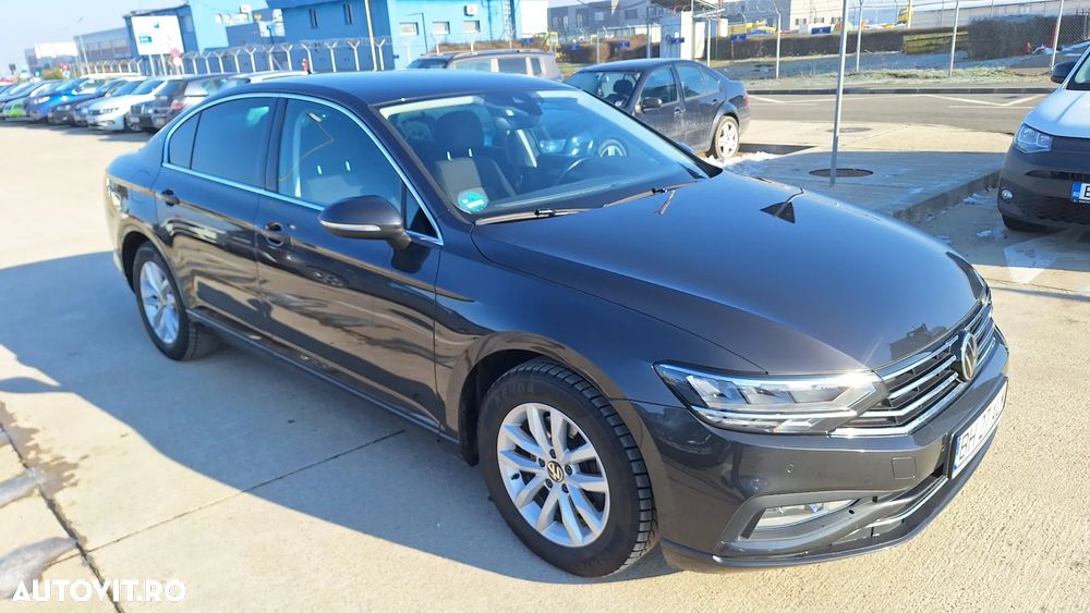 Volkswagen Passat 2.0 TDI DSG Comfortline - 1