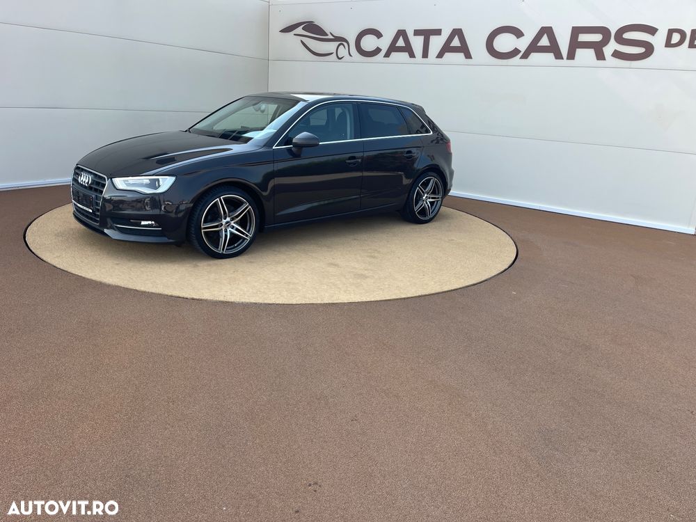 Audi A3 Sportback 2.0 TDI (clean diesel) quattro S tronic Ambiente - 5