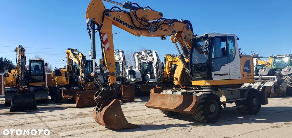 Liebherr A914 Compact - 1