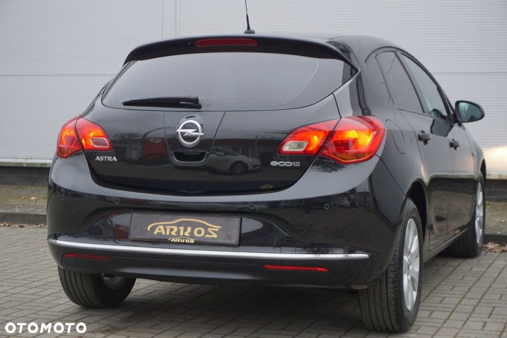 Opel Astra 1.4 Turbo Cosmo - 15