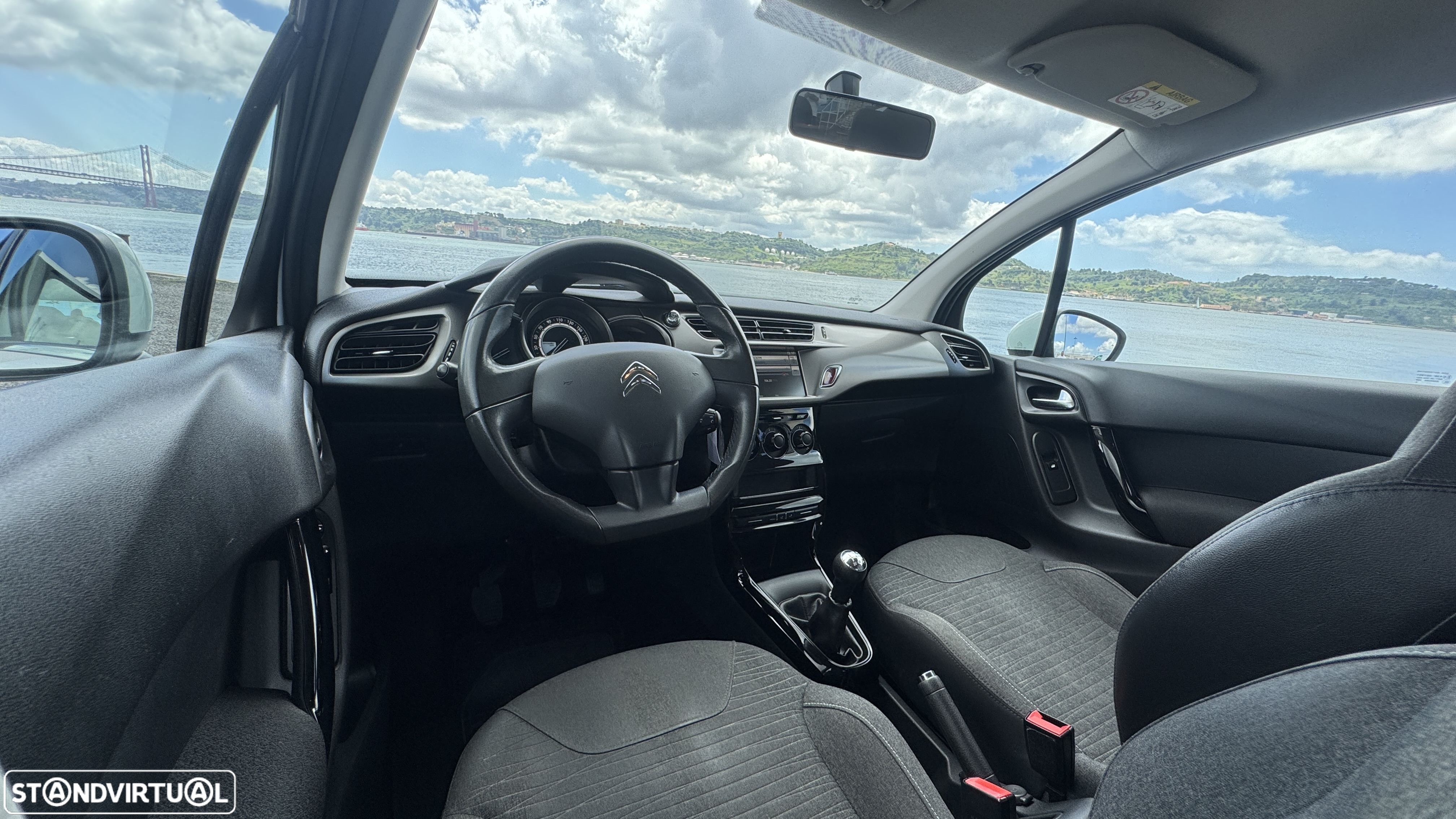 Citroën C3 1.2 PureTech Collection - 5