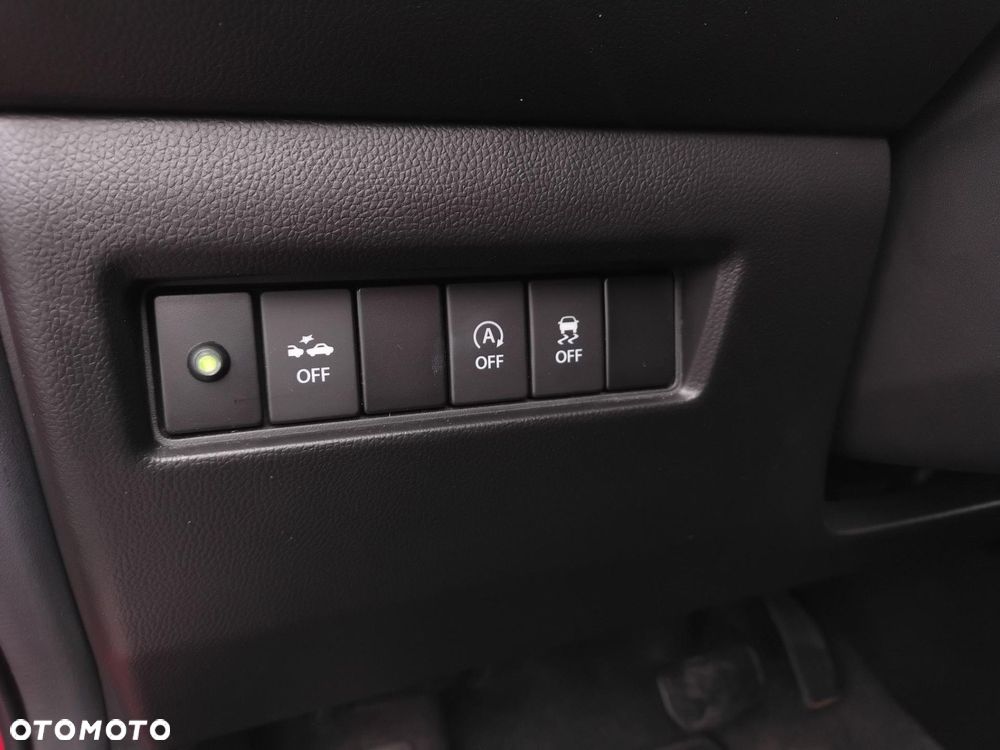 Suzuki Swift 1.2 Dualjet SHVS Premium CVT - 12