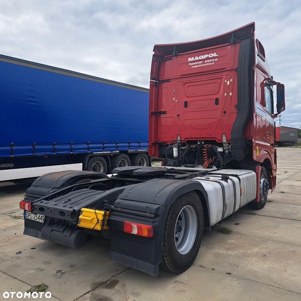 Mercedes-Benz 1846LS - 5