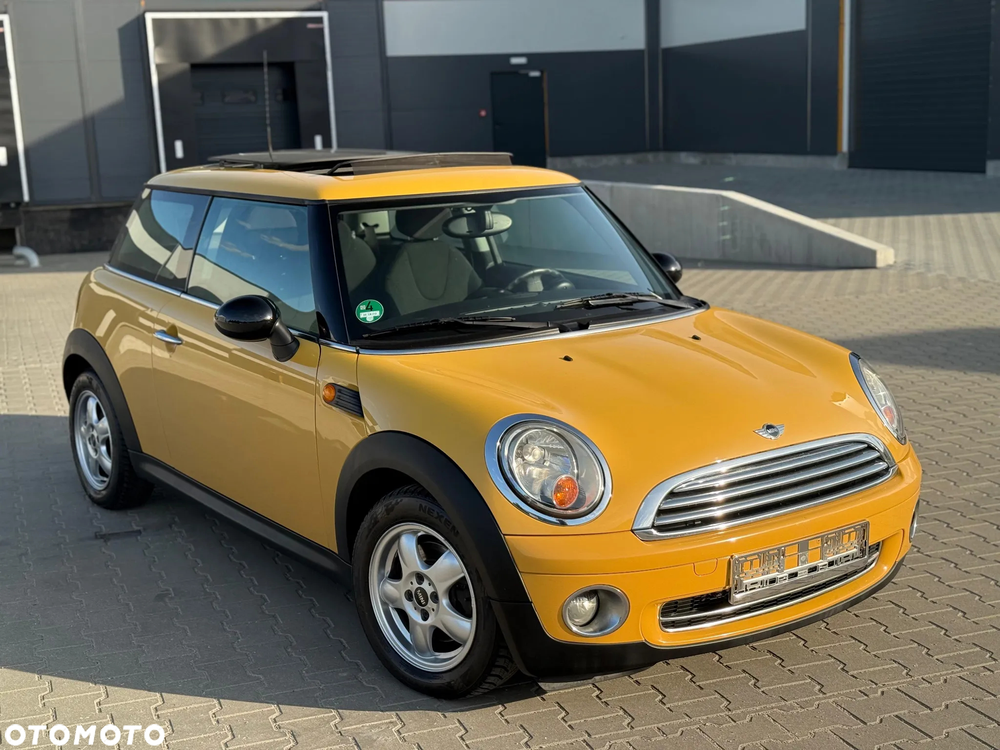 MINI ONE - 9