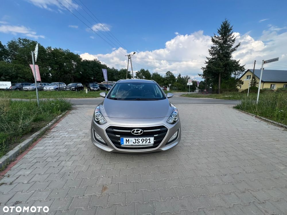 Hyundai i30 - 27