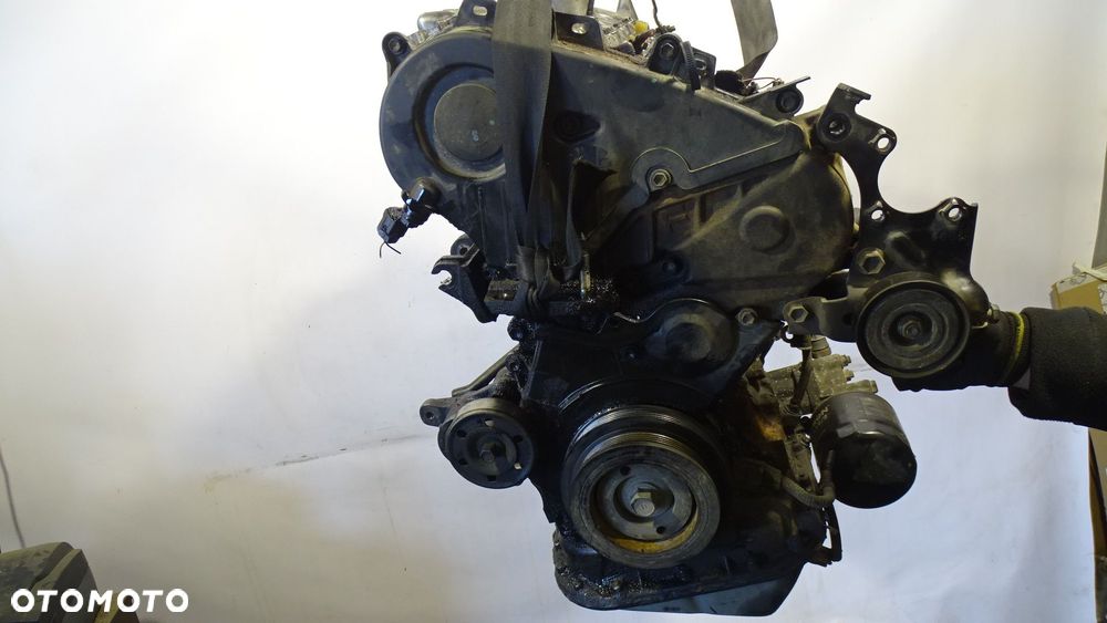 Silnik 2.0 D-4D 1CD 115KM Toyota Corolla Verso Avensis T25 Słupek FV - 6
