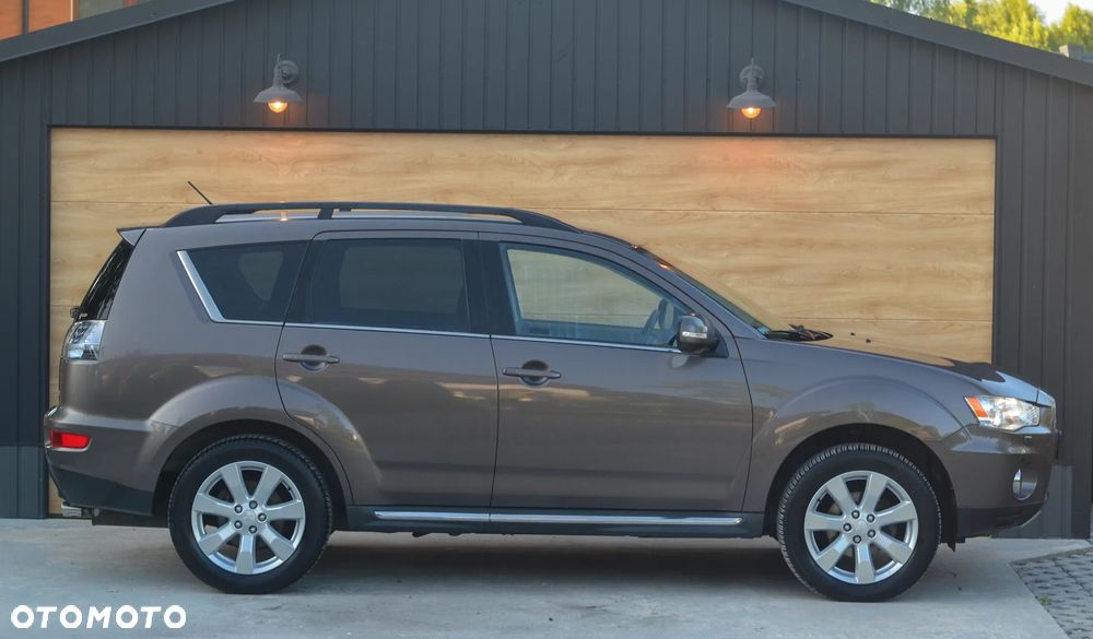 Mitsubishi Outlander 2.2 DID Intense + EU5 TC-SST - 15