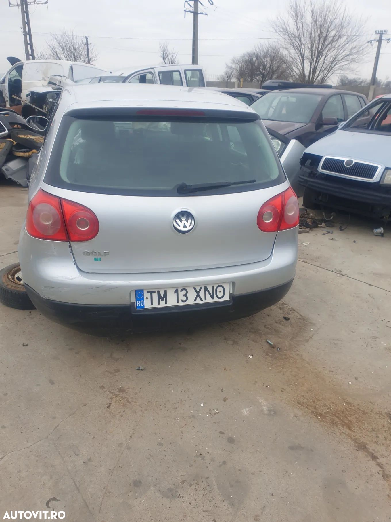 Dezmembrez Volkswagen  Golf  5 1.4 tipul BCA - 1
