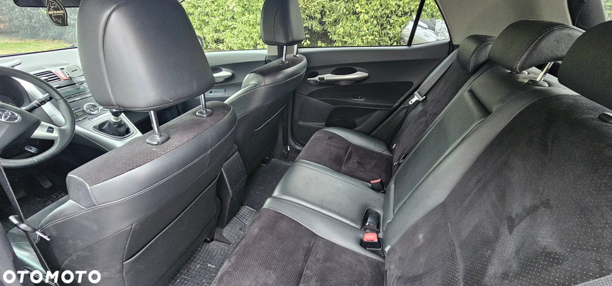 Toyota Auris 1.6 Sol - 6